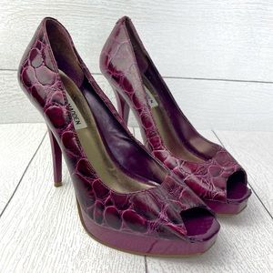 Steve Madden | Peep Toe Crocodile Print Heels